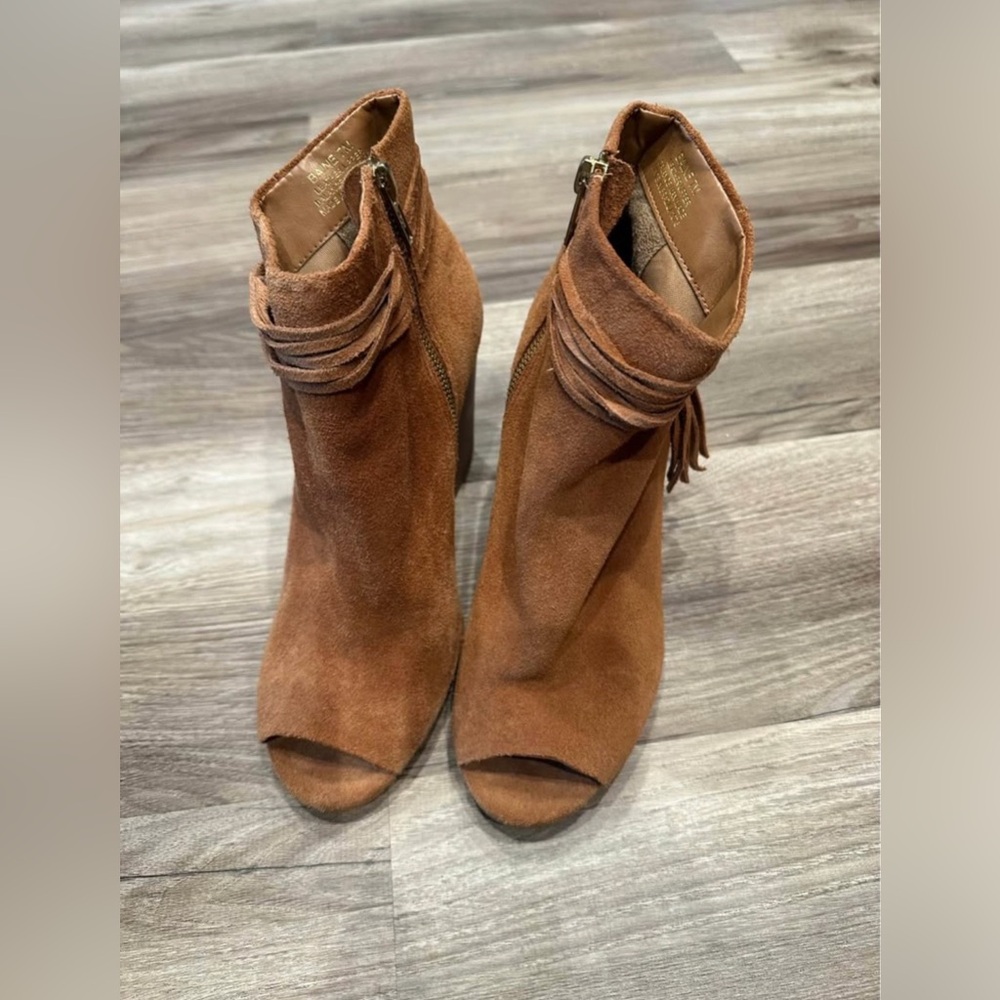 Steve Madden Tan Suede Peep-Toe Boots